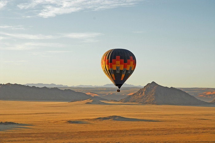 Vol en montgolfière au-dessus de la ville de Marrakech